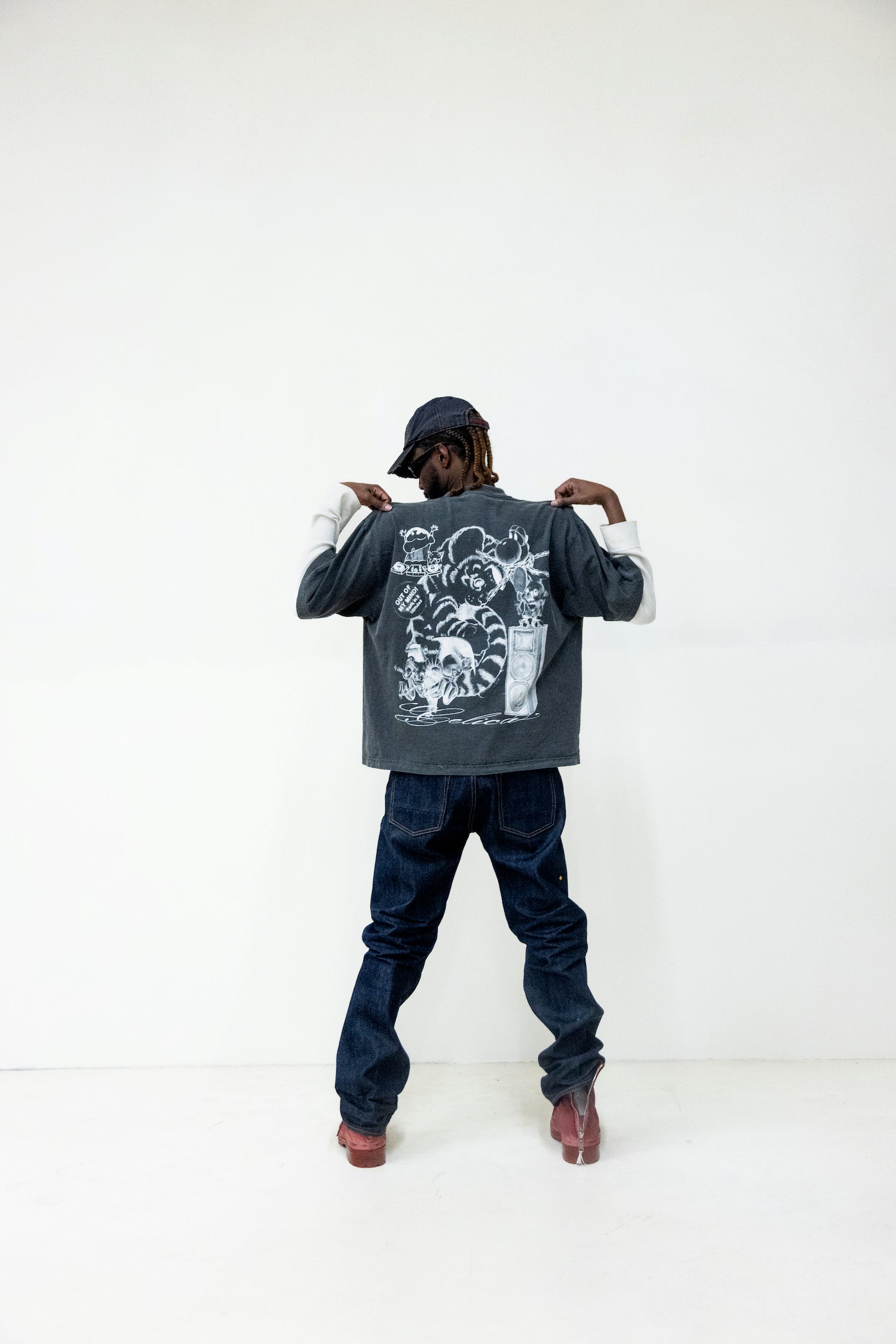 Past & Future Tee - Charcoal