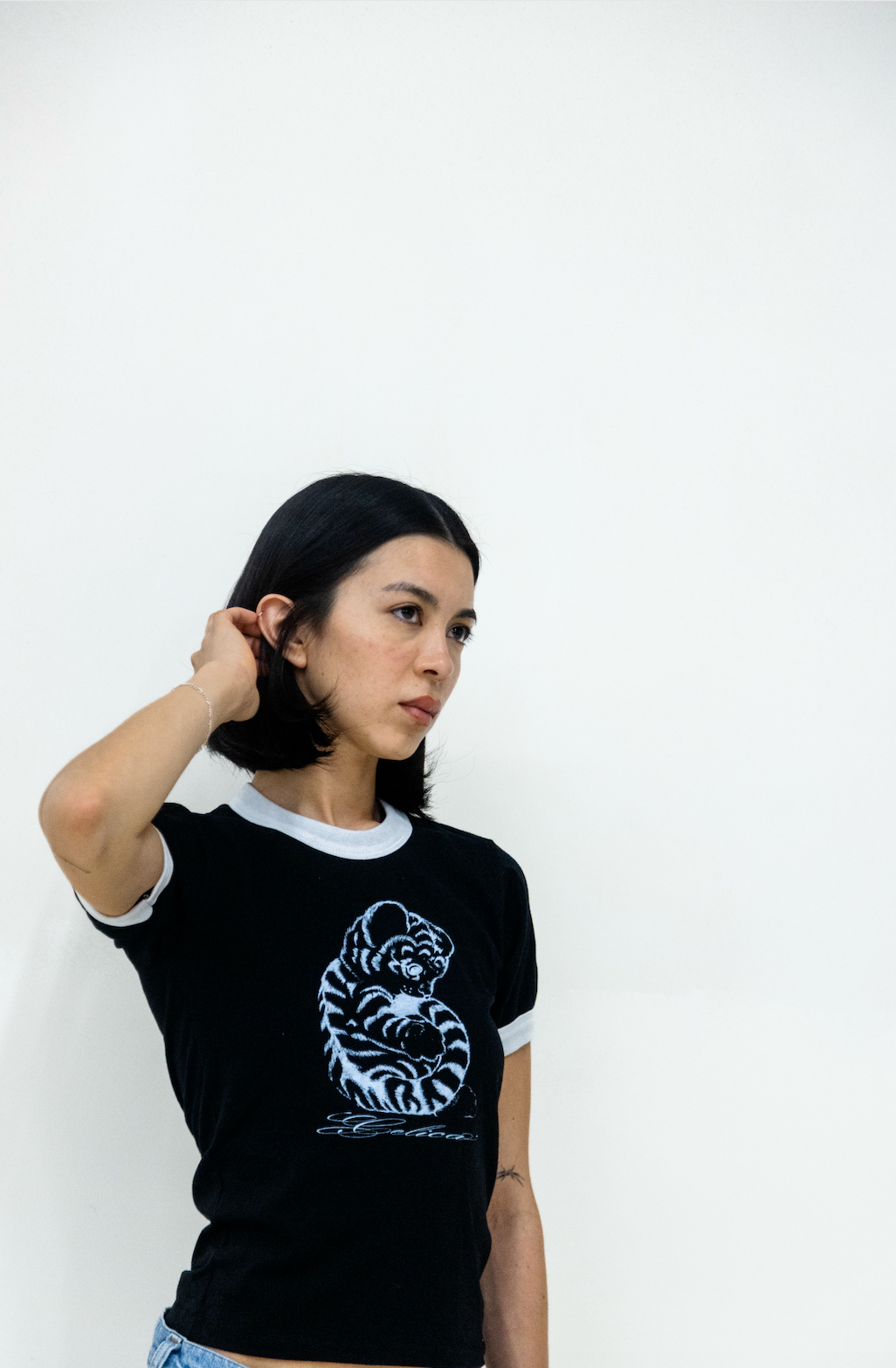 Tiger Ringer Tee - Black/White
